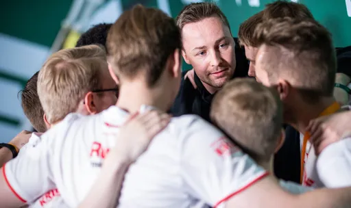 NaVi сразится с Heroic в первом раунде плей-офф на PGL Major Antwerp 2022