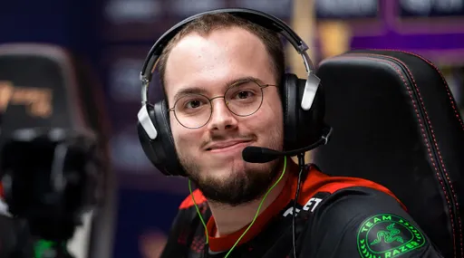 MOUZ сыграла близкий матч с Imperial на отборе к BLAST Open London 2025