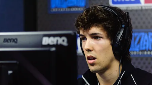 Grubby потратил 301 день для достижения ранга Divine в Dota 2
