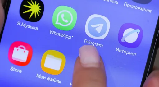Минцифры назвало условия, когда перестанут ограничивать звонки в Telegram и WhatsApp*