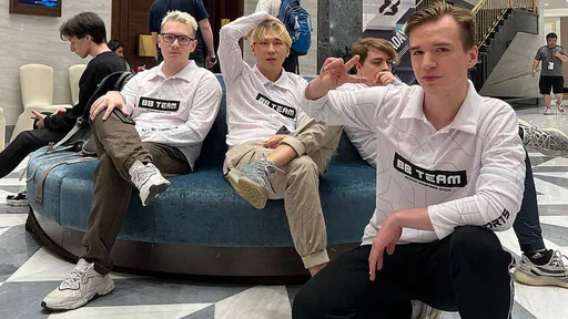 Клиенты PARI не верят в 9 Pandas в матче с BB Team на Riyadh Masters 2023