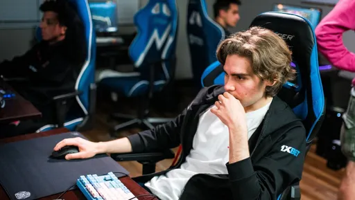 Nix: Папич на Wraith King лучше всех в мире играл в своём время с отрывом