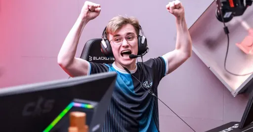 DaDte: FL4MUS ушёл не за копейки в GamerLegion