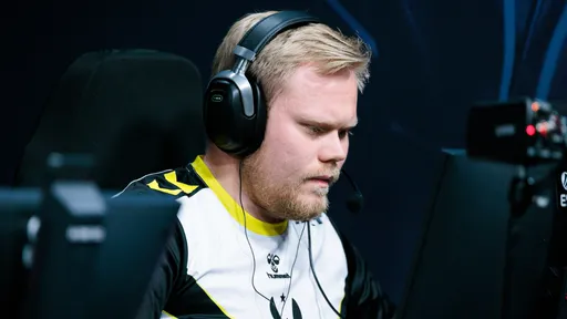Magisk покинул команду Vitality