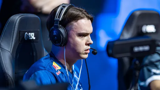 Cloud9 прошла в плей-офф квалификации на BLAST Premier Fall Showdown 2023
