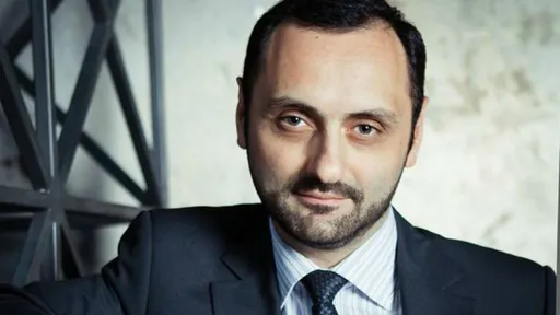 Николай Петросян объяснил, почему VP заменила KaiR0N- на n0rb3r7 на RMR