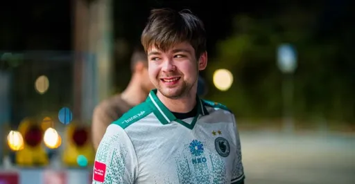 «В Falcons замена» – Malr1ne связался с фанатами после EWC 2026