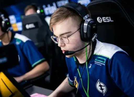 M80 выбила fnatic и прошла на BLAST Open London 2025