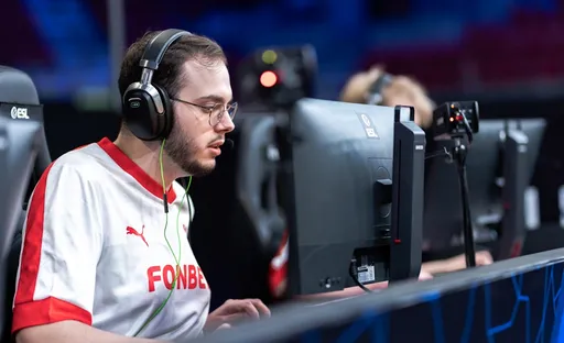 Virtus.pro покинула Esports World Cup 2025