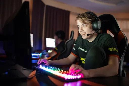 BetBoom Team разыграла турнирные очки с Team Aster на ESL One Berlin Major 2023