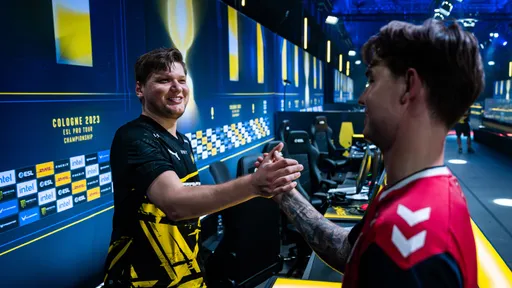 S1mple назвал величайших игроков в CS:GO после него