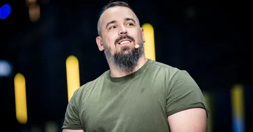 Kassad: CEO G2 решил обвинить всех в уходе NiKo и m0NESY, но это он подписал HooXi