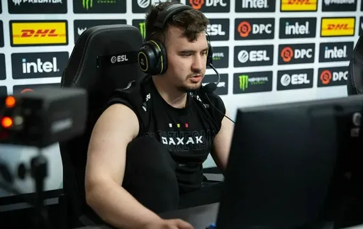 Chimera сенсационно обыграла Team Spirit на DreamLeague Season 25