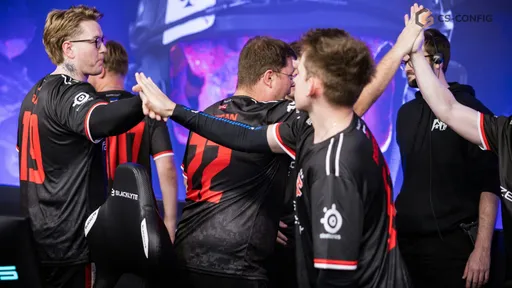 FaZe Clan переиграла MOUZ на BLAST.tv Austin Major 2025