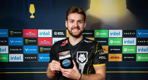 G2 поднялась на третье место, Cloud9 и NaVi вернулись в топ HLTV