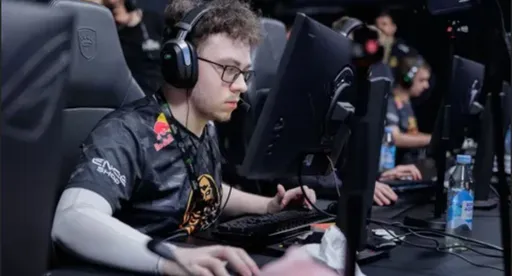 Исследование: Neityu взял на себя роли опорника и люркера в FaZe Clan