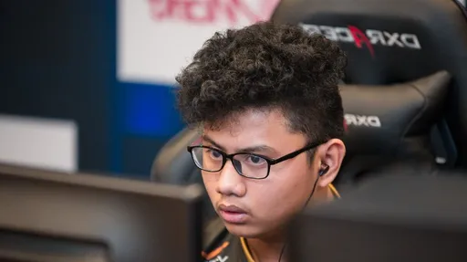 «Если я что-то сделаю не так, он меня ударит» – Armel пошутил про Puppey