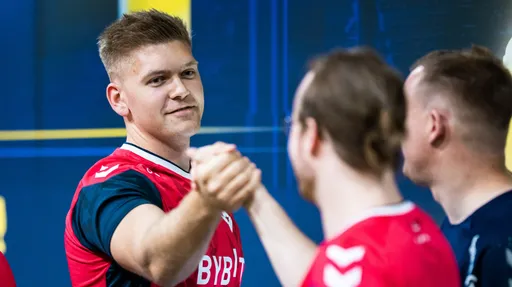 Cloud9 и G2 вышли в плей-офф IEM Cologne 2023, а NaVi вылетела из турнира