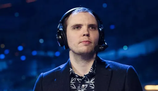AdmiralBulldog о правилах Twitch: не заходите в категорию «Искусство»