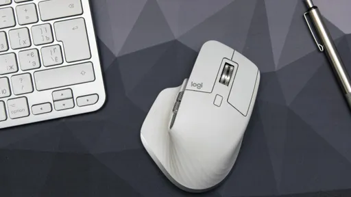 Беспроводную мышь Logitech продают со скидкой почти 50%