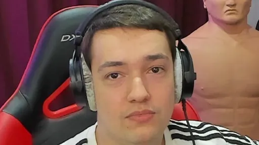 Стример Головач объяснил, почему не играет в Dota 2 на аккаунте с 7,2 тысяч MMR