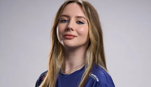 Glance о пути в киберспорт: мечтала стать про-игроком в Dota 2, не хватало понимания механик