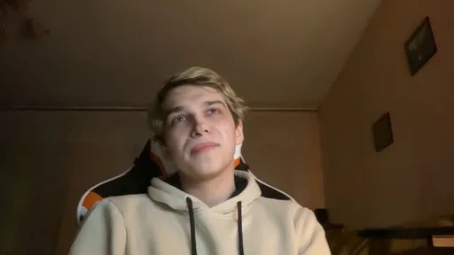 Swedenstrong рассказал за какими киберспортивными дисциплинами следит на Twitch
