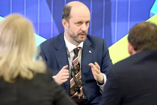 Экс-советник президента назвал главную причину отключения мобильного интернета в России