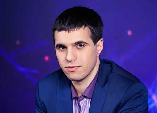 VeRsuta: нужно было изначально думать с кем связались и откуда брали деньги