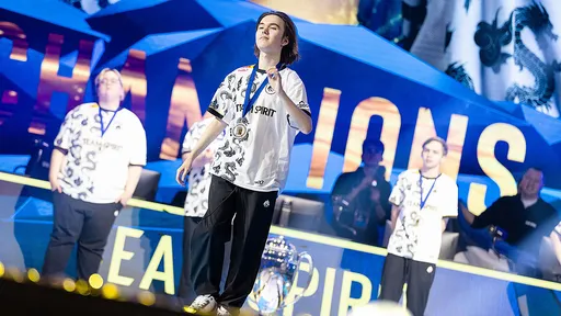 Team Spirit прошла в гранд-финал BLAST Bounty Fall 2025