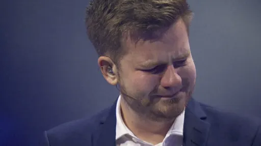 Dupreeh завершил карьеру – чемпион мейджоров начал плакать на сцене BLAST.tv Austin Major 2025