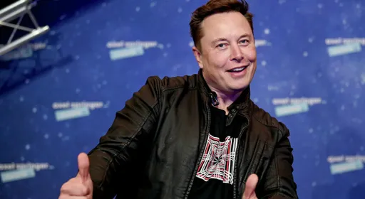 Илон Маск может получить выплату в 56 млрд долларов за перенос адреса Tesla