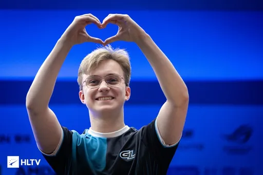 FL4MUS поделился своим пикемом плей-офф стадии StarLadder Budapest Major 2025