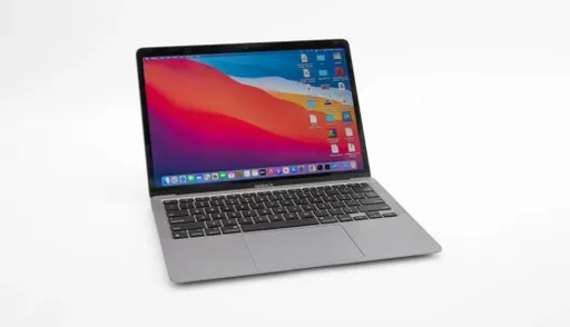 Нереальная скидка – MacBook Air отдают за 65 тысяч рублей