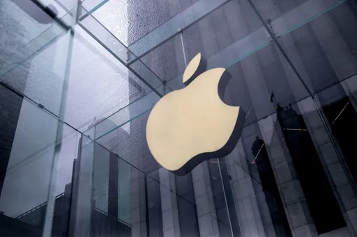 Apple объяснила удаление приложений VK санкционными ограничениями