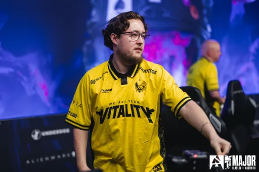 ZywOo в прайме – Team Vitality забрала вторую карту в финале BLAST Open London 2025