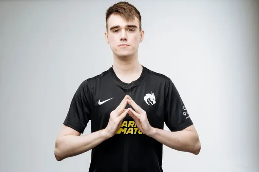 Team Spirit разделила турнирные очки с beastcoast