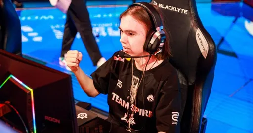 Donk получил ранг Ancient II в Dota 2