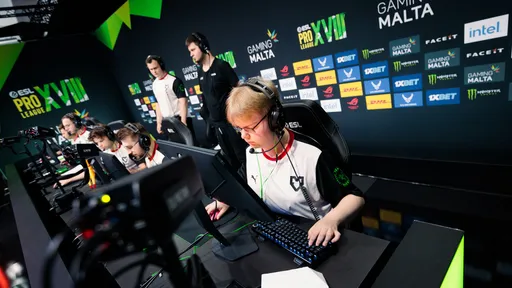 Игрок академии заменит Jimpphat в MOUZ на IEM Sydney 2023