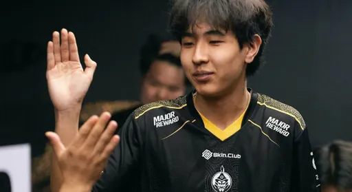 TheMongolZ прошла в полуфинал Esports World Cup 2025