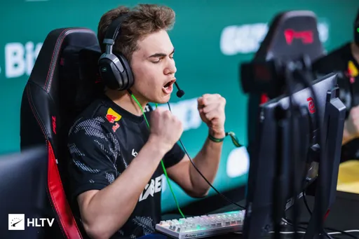 Virtus.pro обыграла Team Spirit, это вторая победа на мейджоре