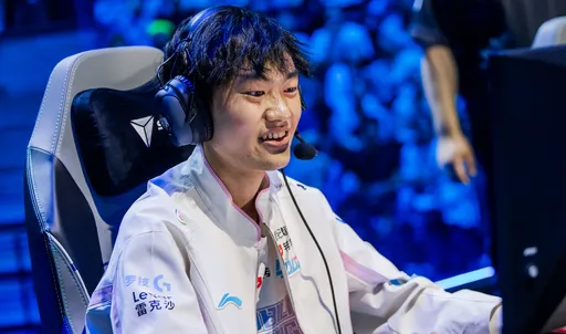 Top Esports одолела Bilibili Gaming и вышла в плей-офф 2025 World Championship по LoL