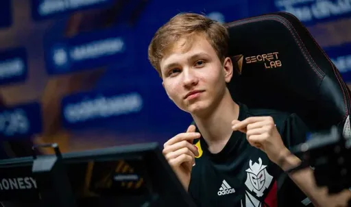 Генеральный директор Virtus.pro оценил вероятность подписания m0NESY