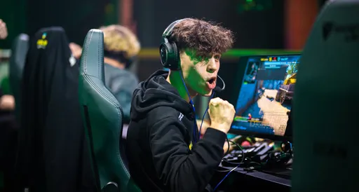 Aunkere и Calyx отказали в визе на RMR — Benched Heroes выступит с заменами