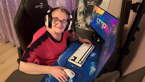 77-летняя стримерша бабушка Ольга выиграла в номинации «Лучший игровой момент» на премии NNYS