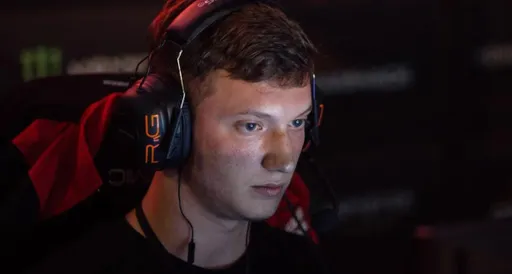 Resolut1on: у Virtus.pro самый сильный состав, который я видел у них за последнее время