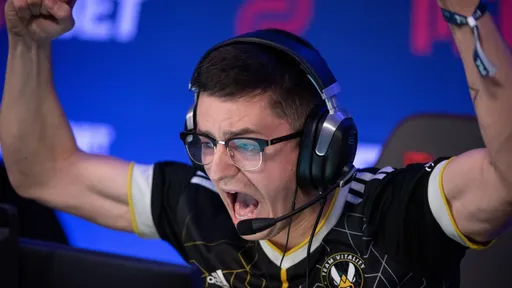 Team Vitality разгромила Astralis на BLAST Open Lisbon 2025