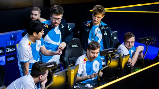 Cloud9 прошла в основной этап IEM Katowice 2023