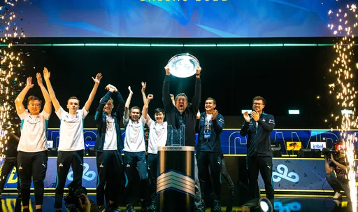 GamerLegion — Cloud9 3 ноября: прямая трансляция матча, форма команд, кто фаворит встречи?
