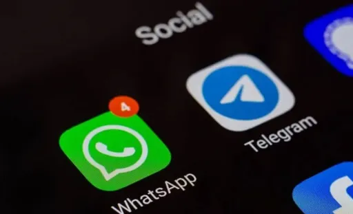 Роскомнадзор опроверг блокировку Telegram и WhatsApp* в Крыму